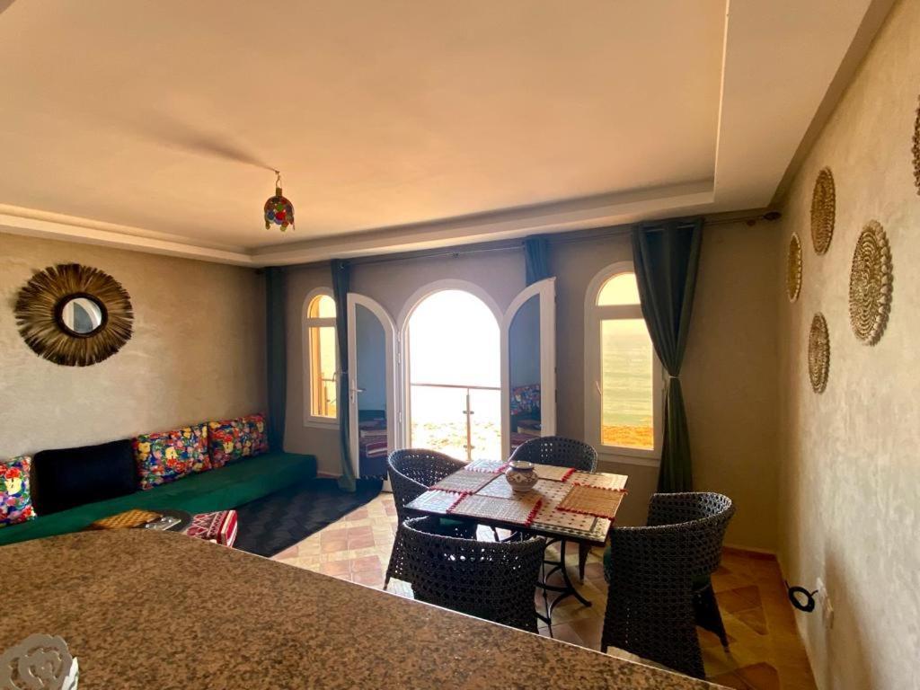 Dar Diafa Samira Surf Apartment Мирлефт Екстериор снимка
