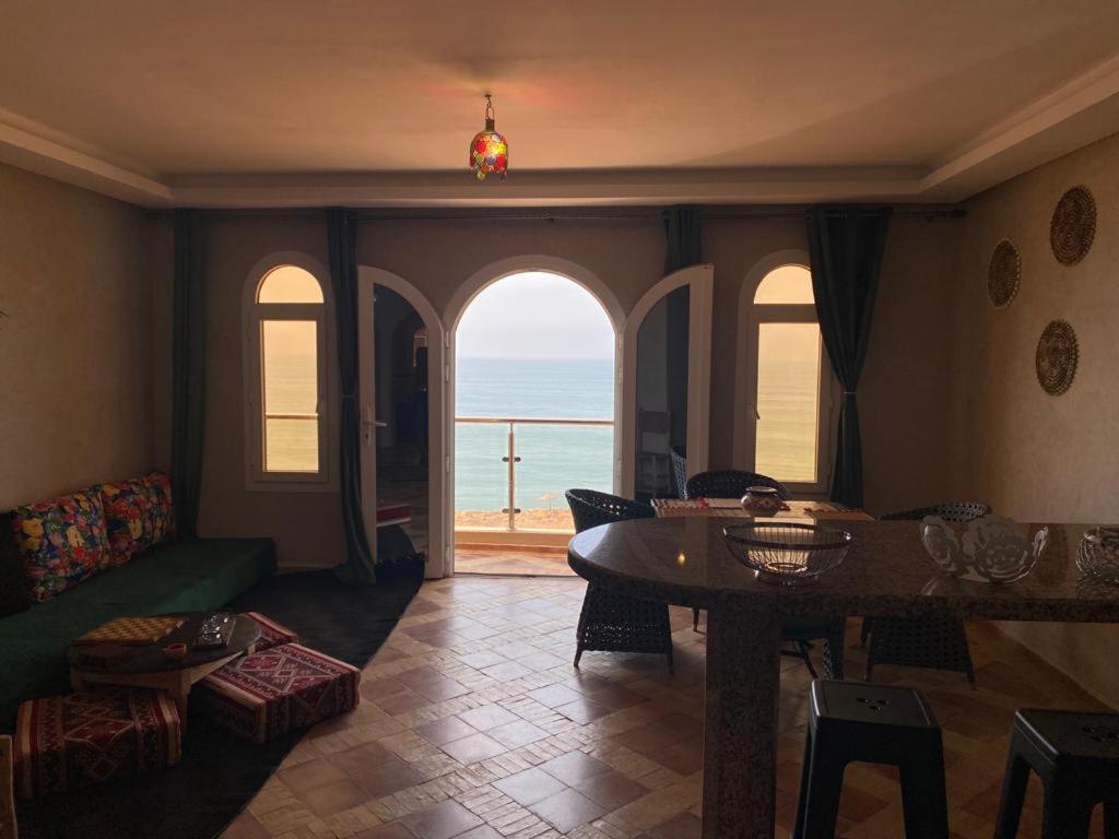 Dar Diafa Samira Surf Apartment Мирлефт Екстериор снимка